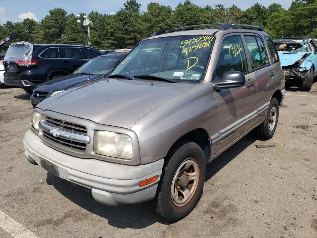 2CNBJ13C326925881 - 2002 CHEVROLET TRACKER BEIGE photo 2