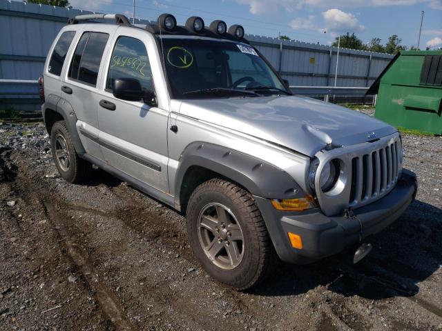 1J4GL38K46W219105 - 2006 JEEP LIBERTY RE SILVER photo 1