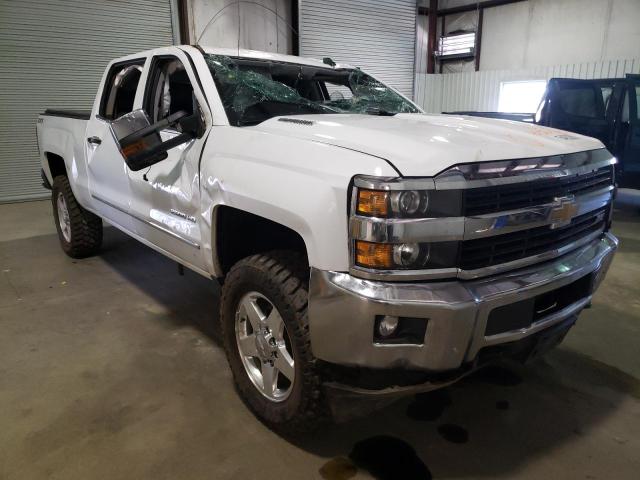 1GC1KWE86FF630868 - 2015 CHEVROLET 2500 WHITE photo 1