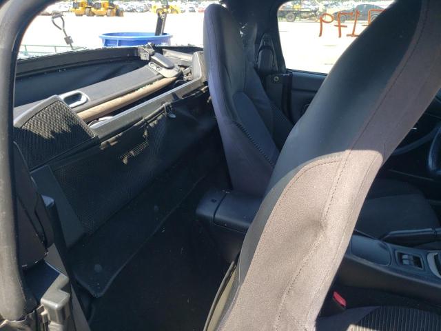 JM1NB353550413821 - 2005 MAZDA MX-5 MIATA BASE  photo 6