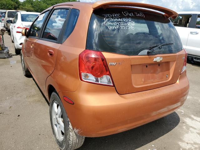 KL1TD66677B731398 - 2007 CHEVROLET AVEO BASE ORANGE photo 3