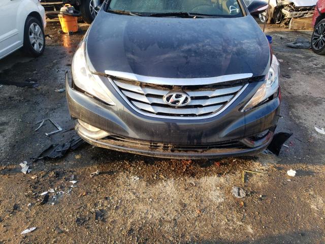 5NPEC4AB6BH194706 - 2011 HYUNDAI SONATA SE BLACK photo 9