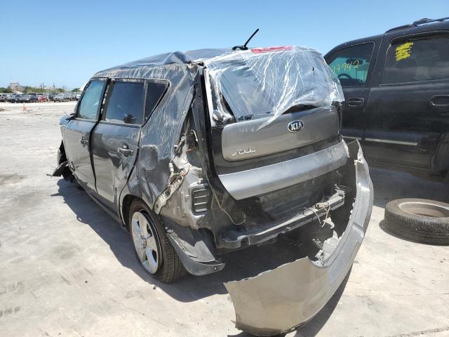 KNDJN2A23H7462072 - 2017 KIA SOUL GRAY photo 3