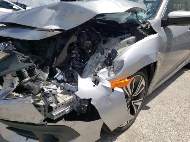 2HGFC1F78JH641309 - 2018 HONDA CIVIC EXL Gümüş foto 9