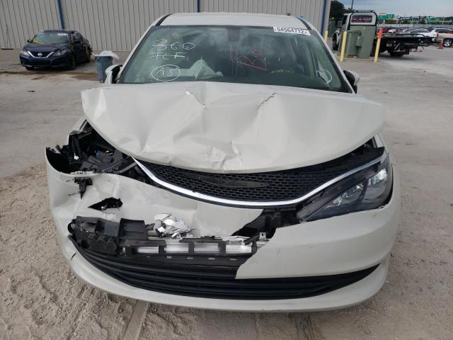 2C4RC1CG2HR778802 - 2017 CHRYSLER PACIFICA L BEIGE photo 9