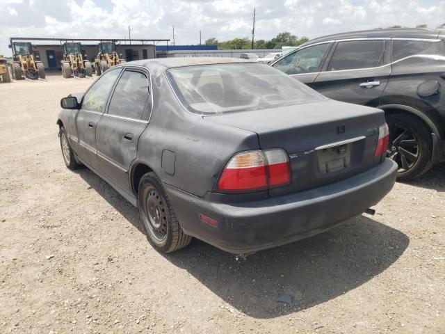 1HGCD5630VA066342 - 1997 HONDA ACCORD LX BLACK photo 3