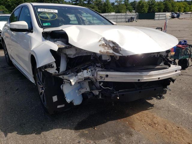 19UUB3F53JA004055 - 2018 ACURA TLX TECH WHITE photo 9