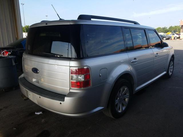 2FMGK5BC7ABA53691 - 2010 FORD FLEX SE SILVER photo 4