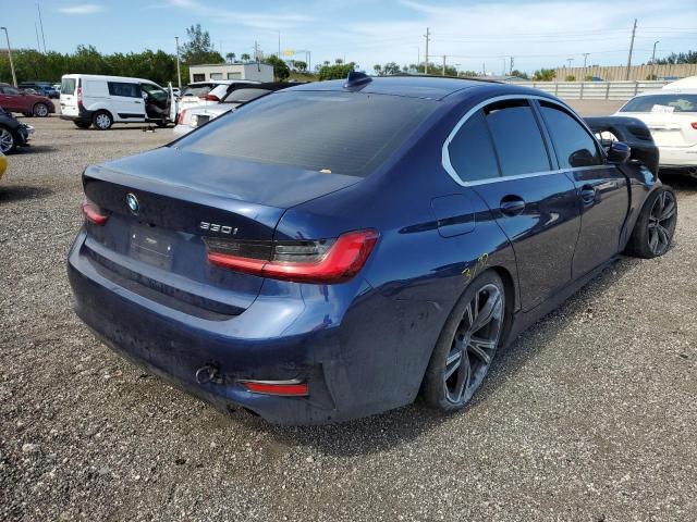 WBA5R1C58KAK10784 - 2019 BMW 330I BLUE photo 4