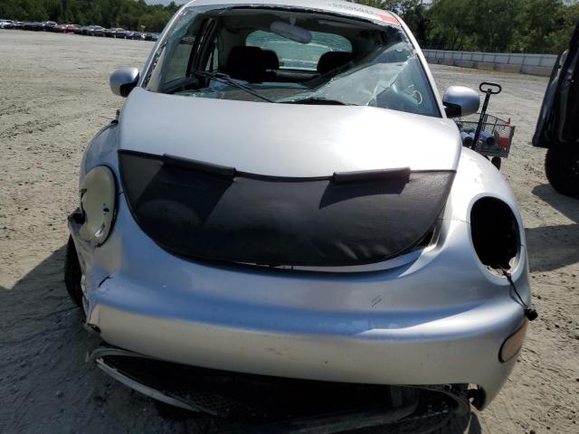 3VWBK21C43M415957 - 2003 VOLKSWAGEN NEW BEETLE 银色 照片 9