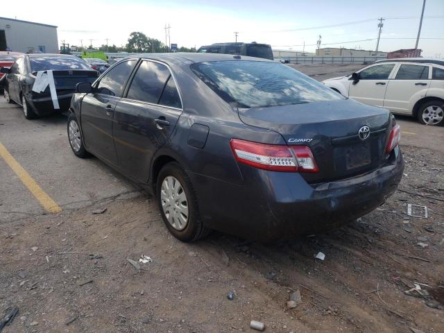 4T4BF3EK9BR172852 - 2011 TOYOTA CAMRY BASE GRAY photo 3