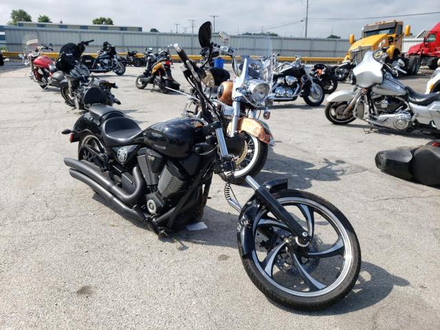 5VPGA36N2D3016769 - 2013 VICTORY MOTORCYCLES VEGAS 8-BA BLACK photo 1