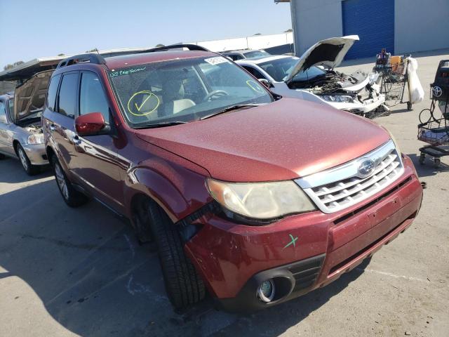 JF2SHAEC1BH728202 - 2011 SUBARU FORESTER L RED photo 1