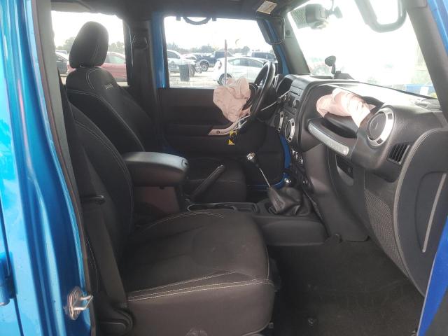 1C4BJWEG0GL249700 - 2016 JEEP WRANGLER UNLIMITED SAHARA  ფოტო 5