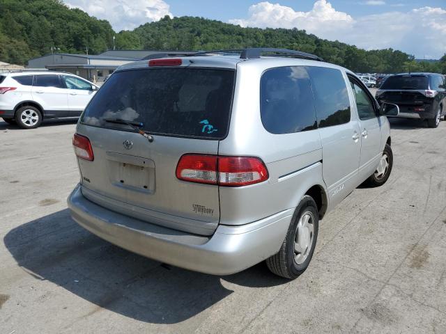 4T3ZF13C62U488807 - 2002 TOYOTA SIENNA LE SILVER photo 4