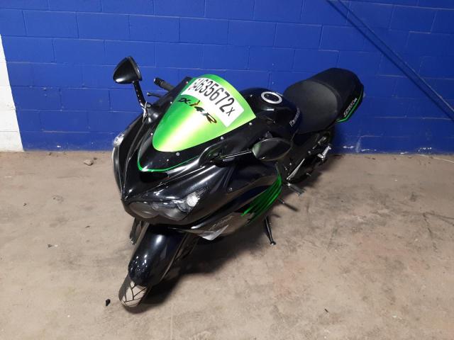 JKBZXNH11HA004776 - 2017 KAWASAKI ZX1400 H GREEN photo 2