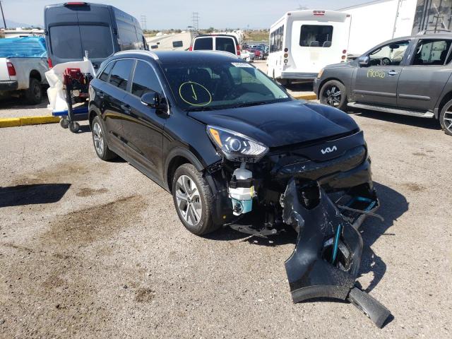 KNDCC3LG5N5159153 - 2022 KIA NIRO S BLACK photo 1