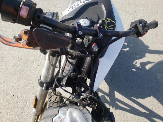 538SMFZ62JCG09902 - 2018 ZERO MOTORCYCLES INC MOTORCYCLE WHITE photo 8
