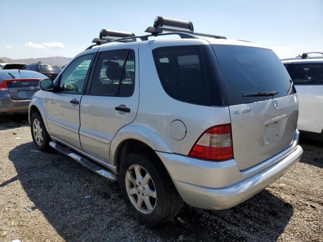 4JGAB72E3XA123419 - 1999 MERCEDES-BENZ ML 430 SILVER photo 3