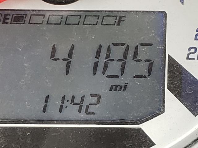 57XAASFA5K8133202 - 2019 POLARIS SLINGSHOT WHITE photo 8