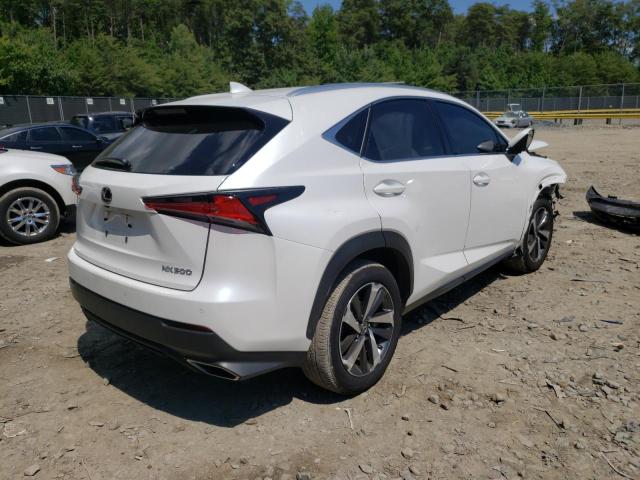 JTJBARBZ8J2158613 - 2018 LEXUS NX 300 BAS WHITE photo 4