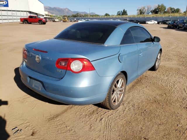 WVWFA71F58V013750 - 2008 VOLKSWAGEN EOS LUX 蓝色 照片 4