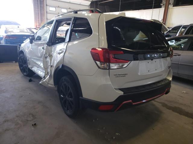 JF2SKARC6MH580899 - 2021 SUBARU FORESTER S WHITE photo 3