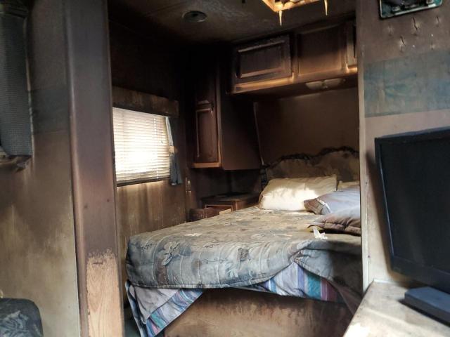 4YDT30B2737307273 - 2003 KEYSTONE HORNET WHITE photo 6