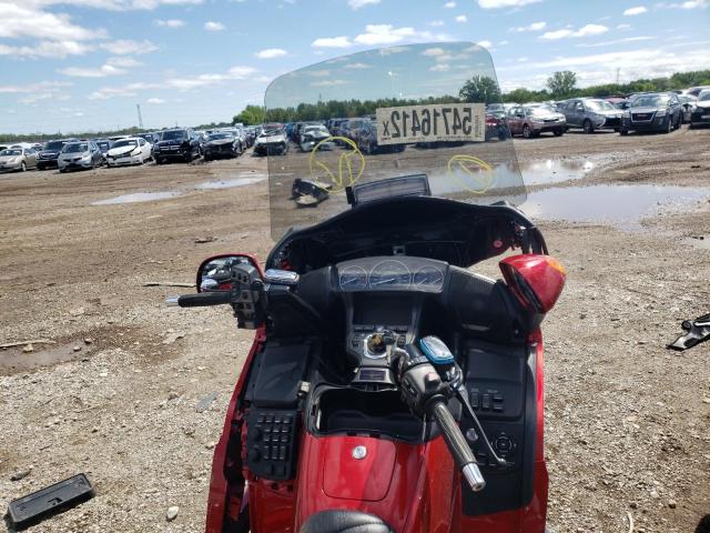 JH2SC68N0GK200353 - 2016 HONDA GL1800 ABS RED photo 9