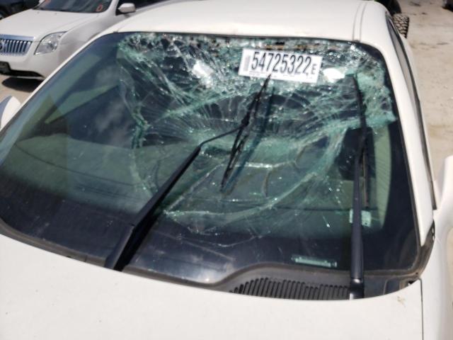 2G2WP552581103299 - 2008 PONTIAC GRAND PRIX WHITE photo 9