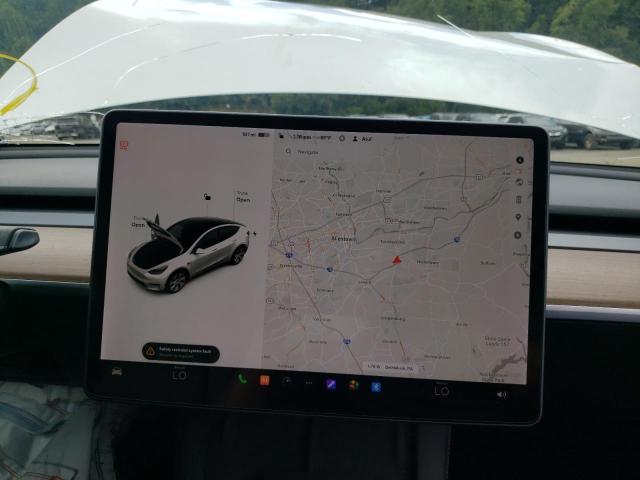 5YJYGDEE3MF279039 - 2021 TESLA MODEL Y Белый фото 9