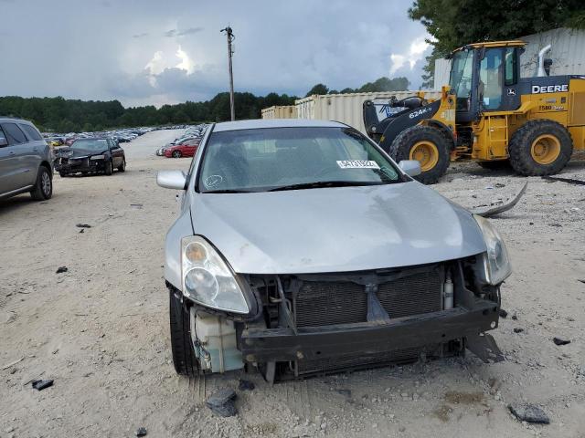 1N4AL2AP6AN542233 - 2010 NISSAN ALTIMA BAS SILVER photo 9