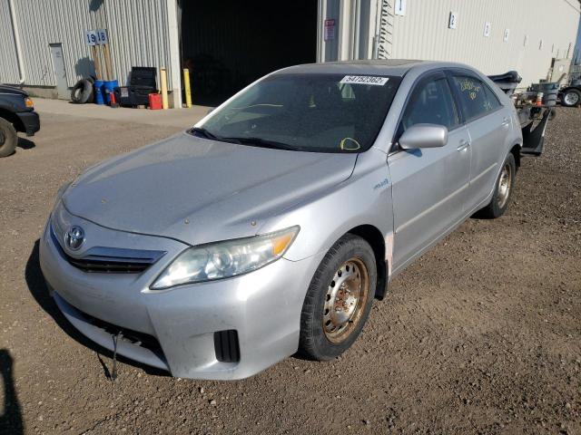 4T1BB3EK0AU111815 - 2010 TOYOTA CAMRY HYBR SILVER photo 2