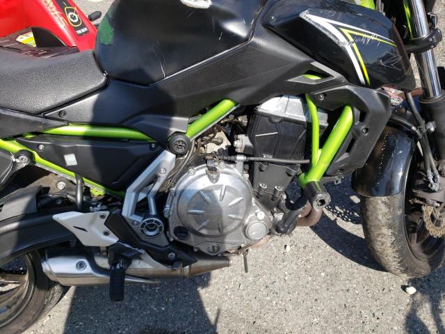 JKAEREG16HDA00447 - 2017 KAWASAKI ER650 G BLACK photo 7