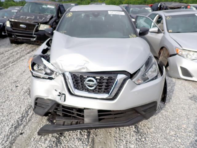 3N1CP5BV7LL557819 - 2020 NISSAN KICKS S SILVER photo 7