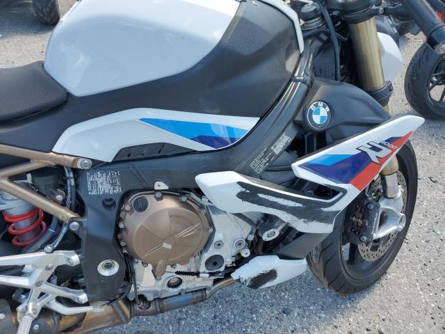 WB10E5307N6F50102 - 2022 BMW S 1000 R WHITE photo 9