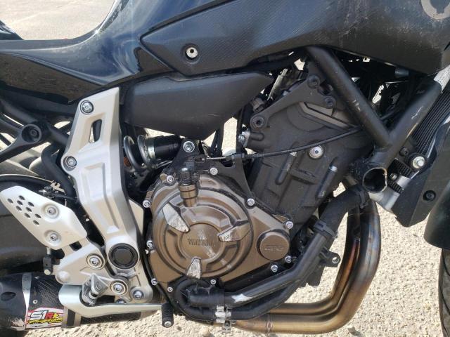 JYARM06E8GA005316 - 2016 YAMAHA FZ07  photo 7