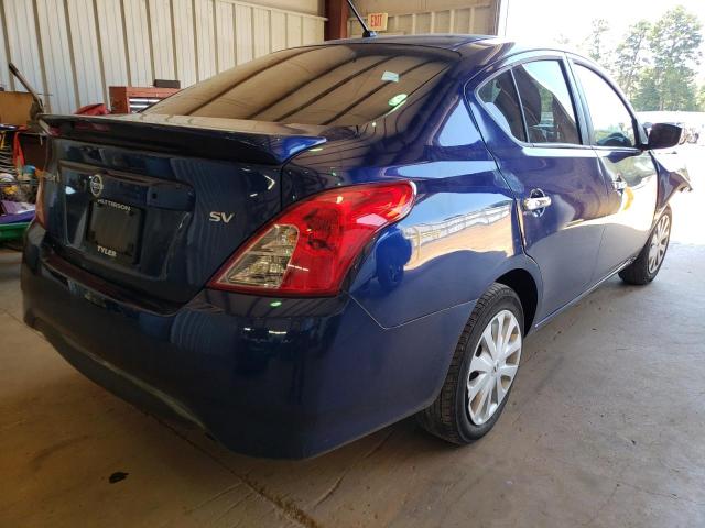 3N1CN7APXKL875629 - 2019 NISSAN VERSA S BLUE photo 4