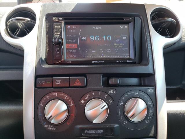 JTLKT324464047118 - 2006 TOYOTA SCION XB 白色 照片 9