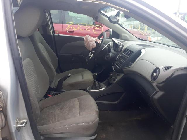 1G1JB5SH4F4180382 - 2015 CHEVROLET SONIC LS SILVER photo 5