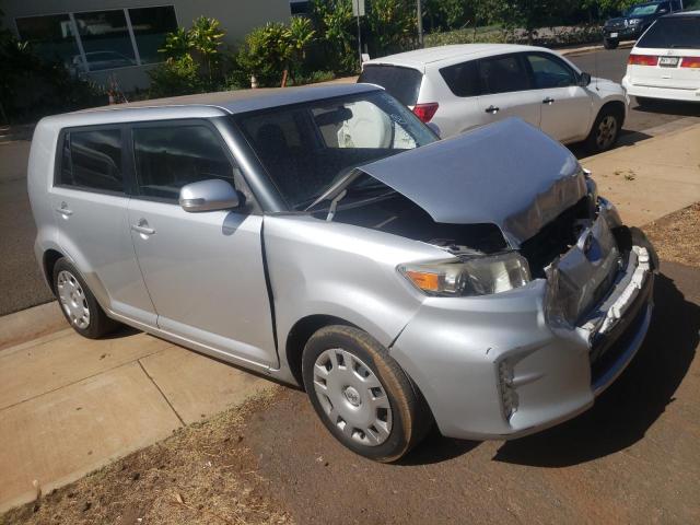 JTLZE4FE3FJ078766 - 2015 TOYOTA SCION XB Silber Foto 1
