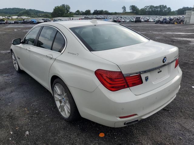 WBAKX6C59CC197247 - 2012 BMW 750 I WHITE photo 3