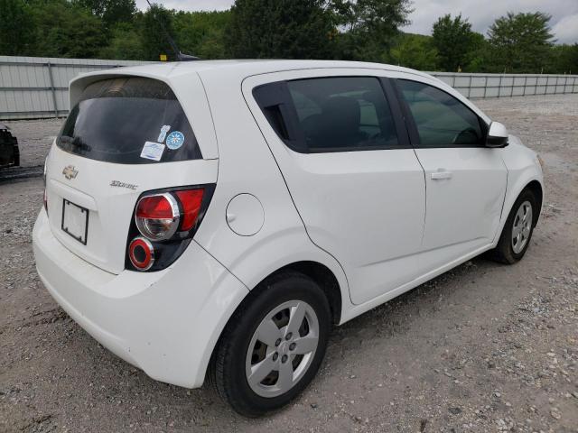 1G1JA6SH6D4189204 - 2013 CHEVROLET SONIC LS WHITE photo 4