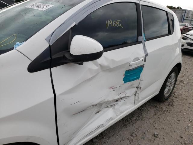1G1JA6SH6D4189204 - 2013 CHEVROLET SONIC LS WHITE photo 9