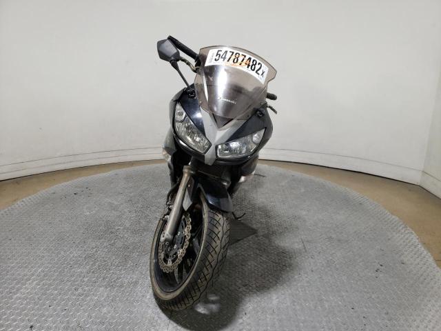 JKAEXEC1X9DA41628 - 2009 KAWASAKI EX650 C 黑色 照片 2