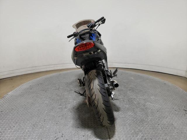 JKAEXEC1X9DA41628 - 2009 KAWASAKI EX650 C 黑色 照片 4