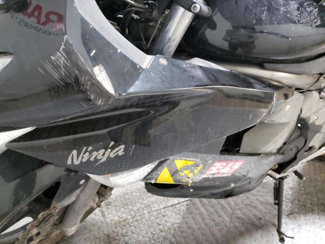 JKAEXEC1X9DA41628 - 2009 KAWASAKI EX650 C 黑色 照片 9