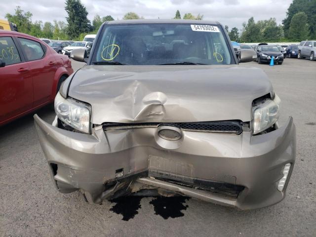 JTLZE4FE0DJ037296 - 2013 TOYOTA SCION XB Braun Foto 9