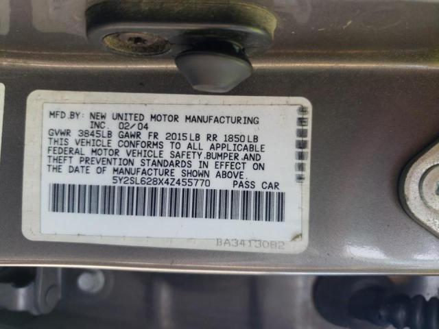 5Y2SL628X4Z455770 - 2004 PONTIAC VIBE  photo 10