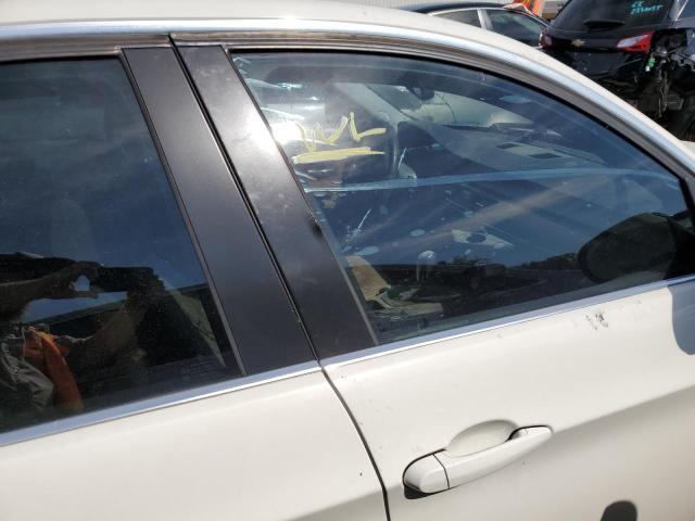 WBAPL33549A404888 - 2009 BMW 335 XI WHITE photo 9